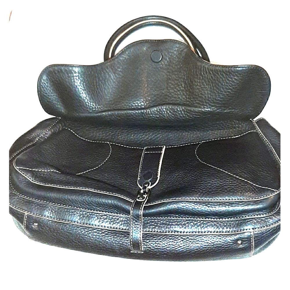 COLE HAAN VILLAGE PEBBLED LEATHER SHOULDER BAG - Picture 3 of 8
